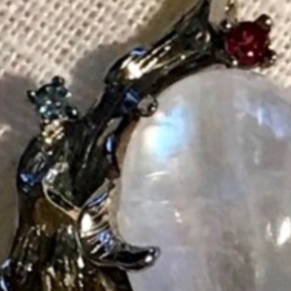 HANDCRAFTED OVAL MOONSTONE➕RHODOLITE EARRINGS - Picture 6 of 12